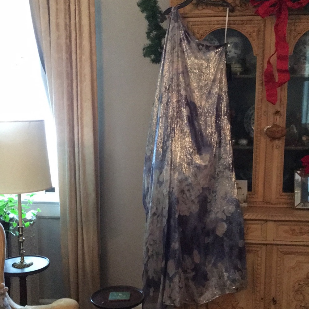 NWT Halston Madeline chiffon cascade  gown